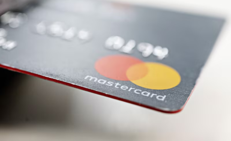 Mastercard prevé menor crecimiento anual de sus ingresos hasta 2027