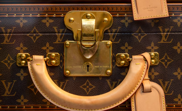 Louis Vuitton abre una llamativa tienda temporal en la Quinta Avenida de Nueva York