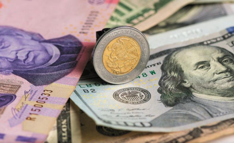 Peso mexicano avanza antes del anuncio de la Fed