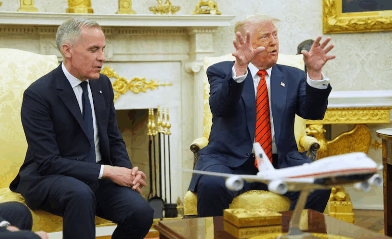 Trump evalúa renegociación de acuerdos comerciales con México y Canadá