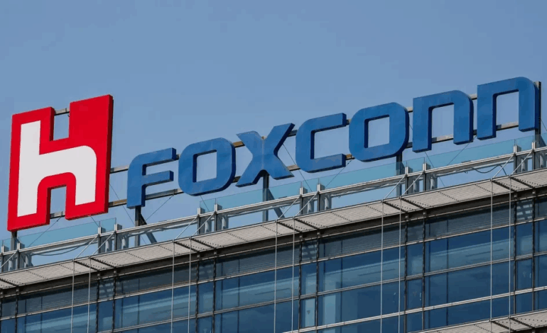 Foxconn, proveedor de Nvidia, reduce sus previsiones para 2025 ante impacto de aranceles