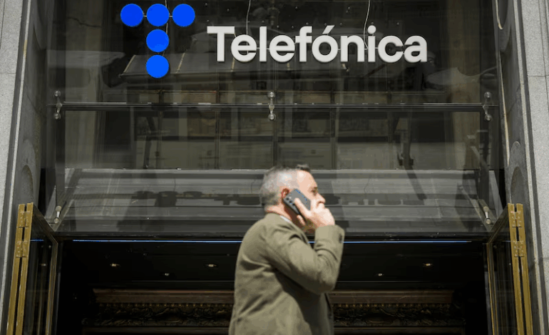 Telefónica considera renovar su unidad tecnológica en medio de su salida de Latinoamérica