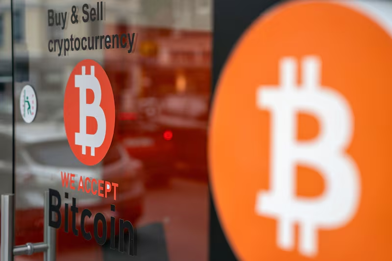 El precio del bitcoin rompe un nuevo récord tras avances regulatorios en Estados Unidos