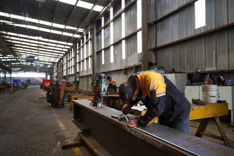 México se encamina a una contracción económica en 2025, advierte Deutsche Bank